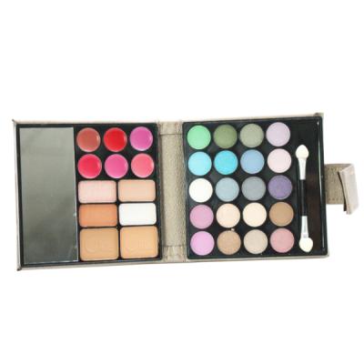 Chic by Ruth Taylor Makeup Palette Wallet – All-in-One Set with Eyeshadow, Blusher, Highlighter, Lip Gloss & Applicator – Compact Travel-Friendly Design – You will receive any one color